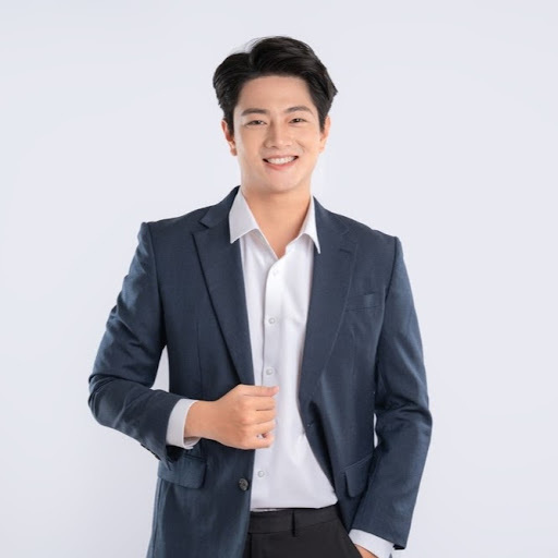 Santos Hoàng